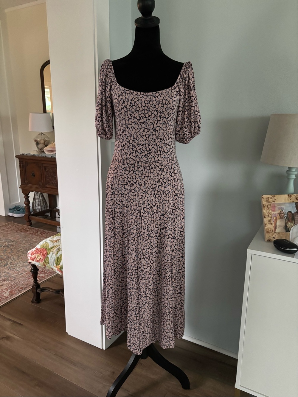 Boden Lavender-Pink Floral Maxi Dress with Puff Sleeves